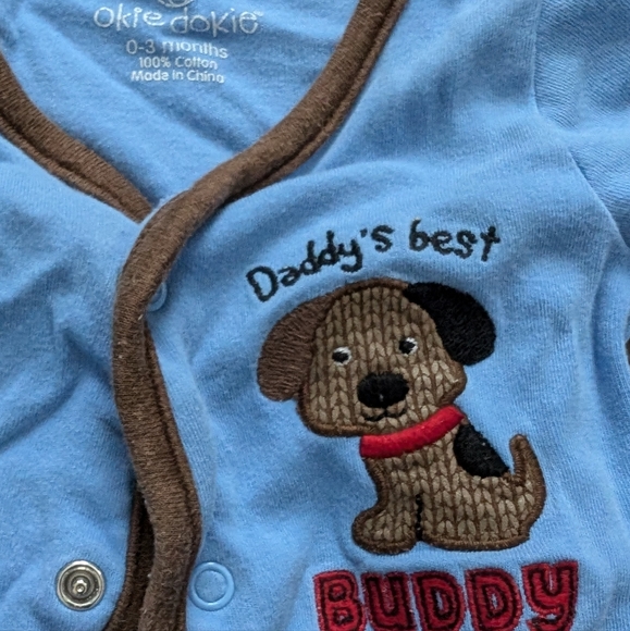 3/$30 2 Sleepers with snaps - Picture 6 of 6